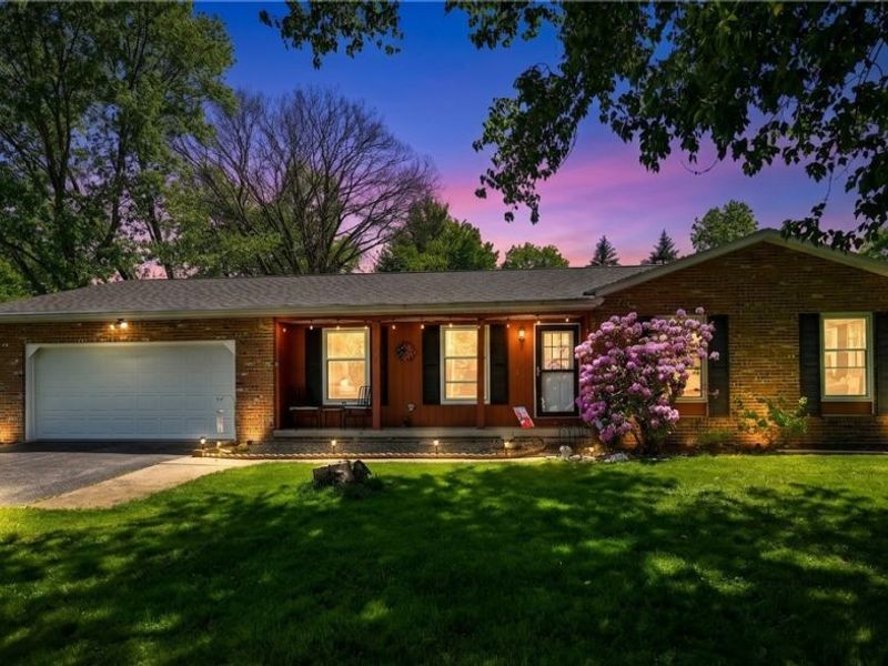 614 N Hidden Valley Road, Cuyahoga Falls, OH 44223 Photo 2
