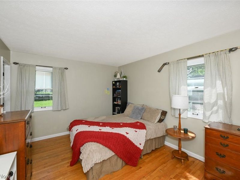 614 N Hidden Valley Road, Cuyahoga Falls, OH 44223 Photo 28