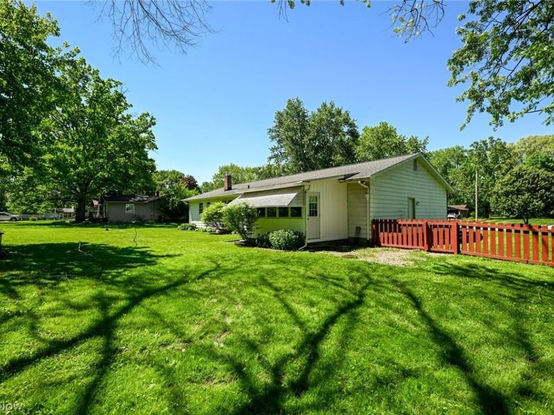614 N Hidden Valley Road, Cuyahoga Falls, OH 44223 Photo 49