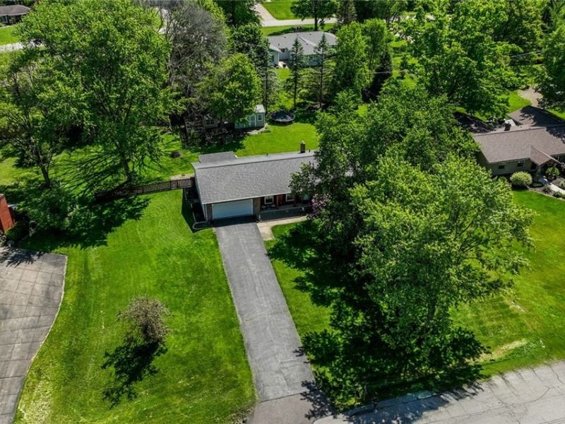 614 N Hidden Valley Road, Cuyahoga Falls, OH 44223 Photo 8