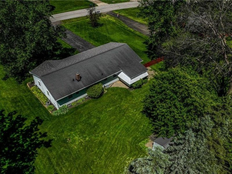 614 N Hidden Valley Road, Cuyahoga Falls, OH 44223 Photo 9