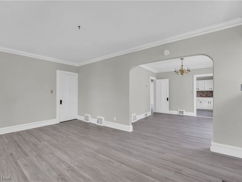 10106 Greenview Avenue, Unit 2/UP, Garfield Heights, OH 44125 Photo 8