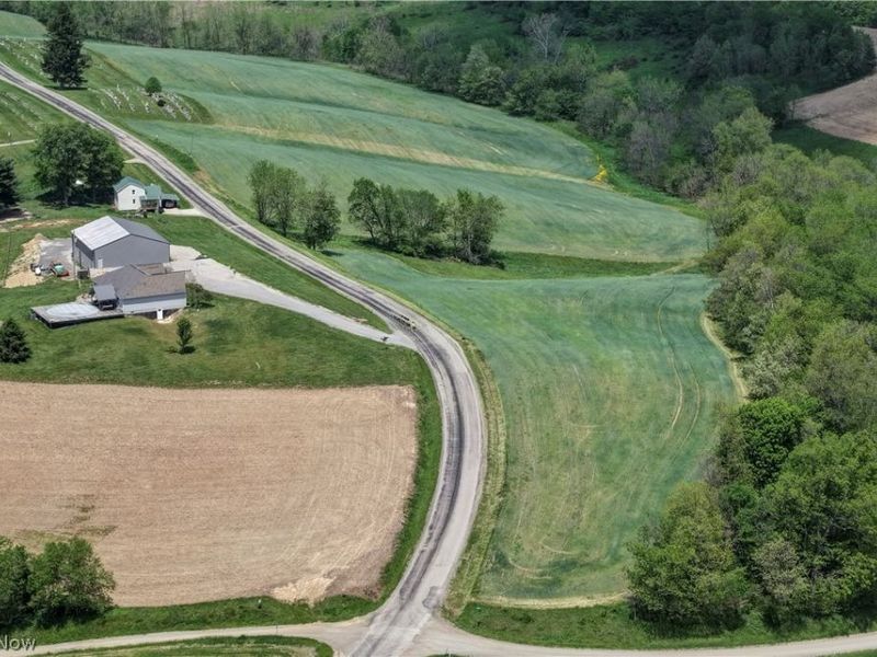 Renner Road , Fresno, OH 43824 Photo 11