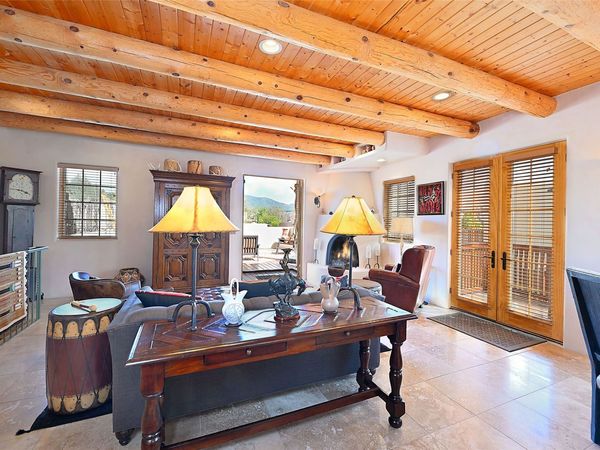 501 Rio Grande Avenue , Unit J-4, Santa Fe, NM 87501