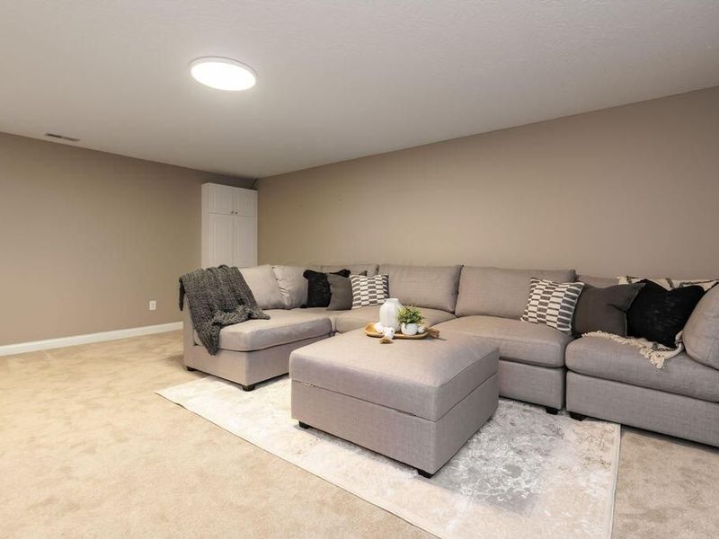7943 Linksview Circle, Westerville, OH 43082 Photo 32