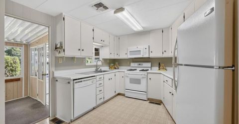 371 Overbrook Dr, Folsom, CA 95630 Photo