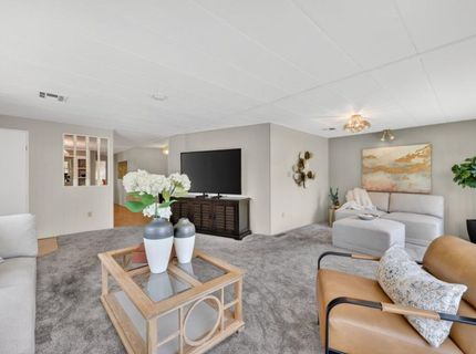 371 Overbrook Dr, Folsom, CA 95630 Photo