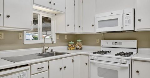 371 Overbrook Dr, Folsom, CA 95630 Photo