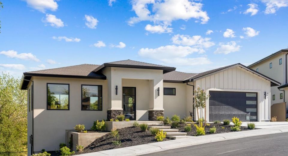401 East St, Roseville, CA 95678 Photo