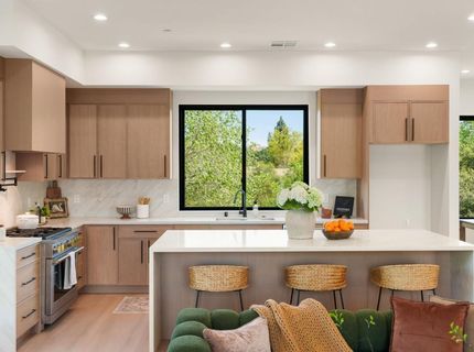 401 East St, Roseville, CA 95678 Photo