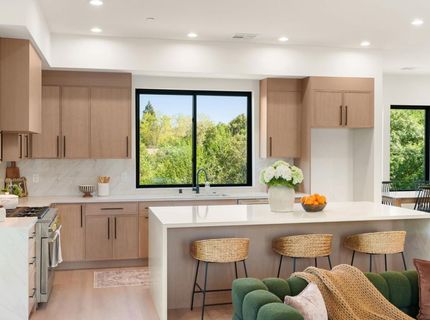 401 East St, Roseville, CA 95678 Photo
