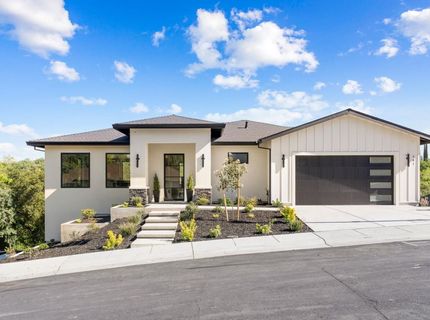 401 East St, Roseville, CA 95678 Photo
