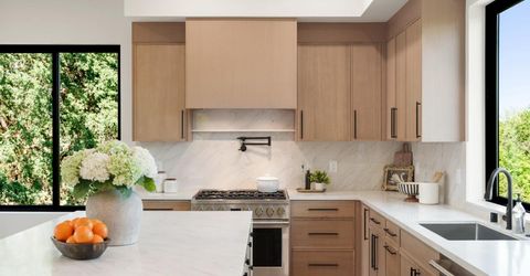 401 East St, Roseville, CA 95678 Photo