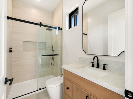 401 East St, Roseville, CA 95678 Photo