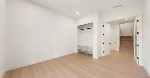 401 East St, Roseville, CA 95678 Photo