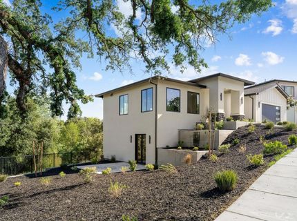 401 East St, Roseville, CA 95678 Photo