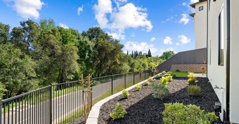 401 East St, Roseville, CA 95678 Photo