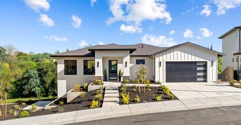 401 East St, Roseville, CA 95678 Photo