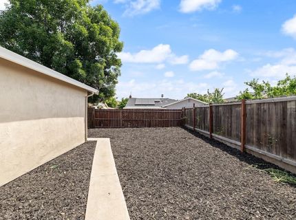 688 Chestnut Ave, Tracy, CA 95376 Photo