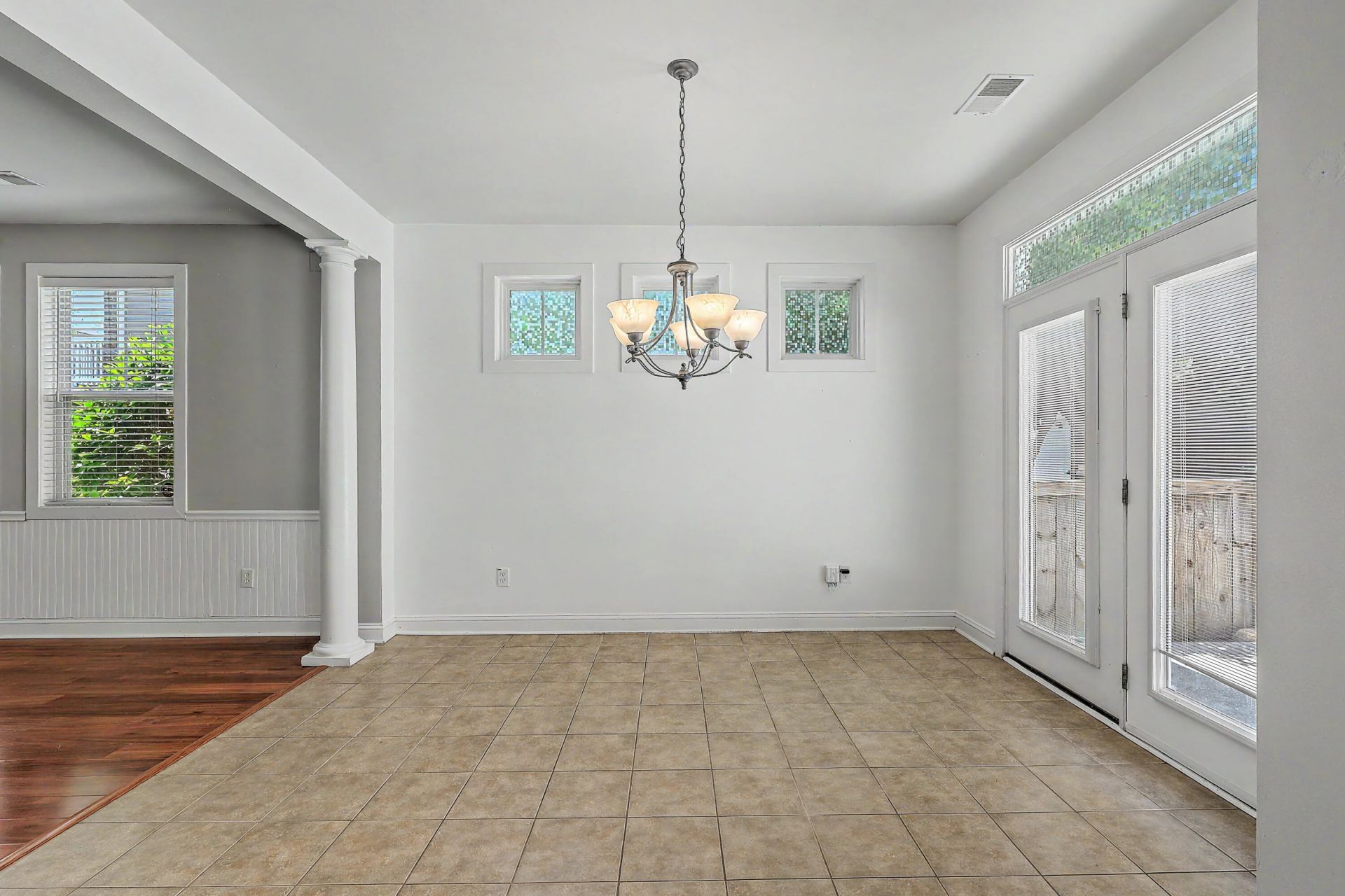 104 Pavilion Street Photo 10