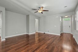 104 Pavilion Street photo 4