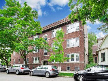 5712 N Wayne Avenue, Unit 3, Chicago, IL 60660