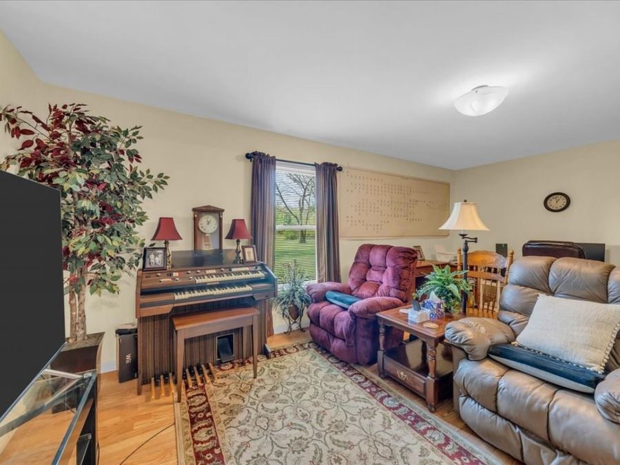Property Image 37