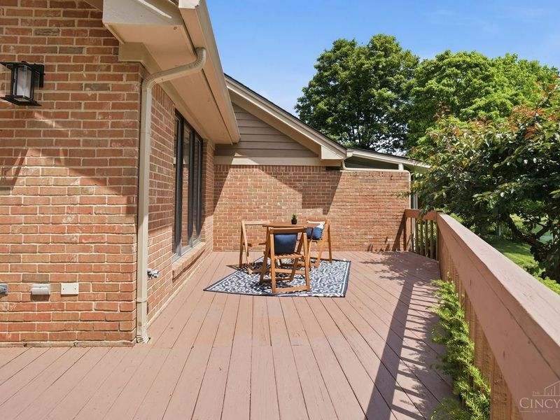 584 Cottingwood Court, Dayton, OH 45429 Photo 88