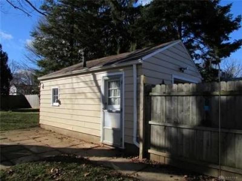 1907 Maryland Avenue, Springfield, OH 45505 Photo 3