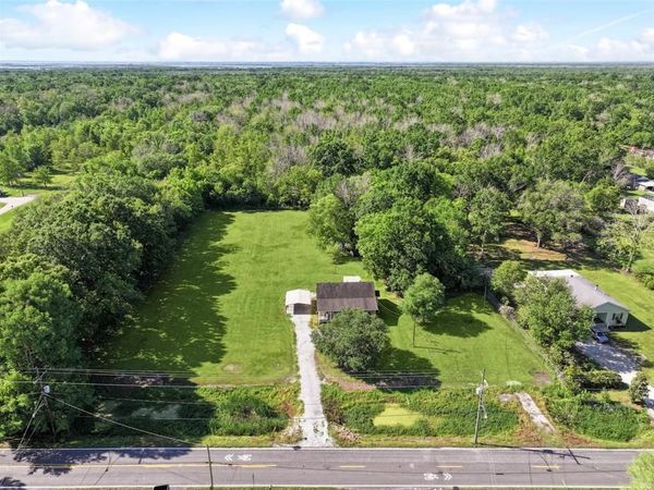1558 BAYOU Road , St Bernard, LA 70085