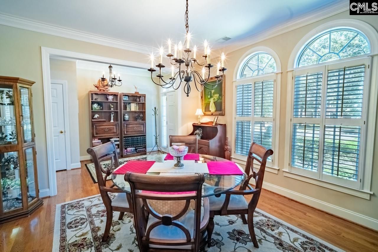 19 N Tombee Lane  Photo 4