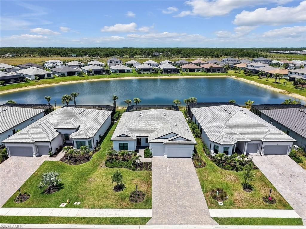 21064 Hallandale Dr, Estero, FL 33928 Photo
