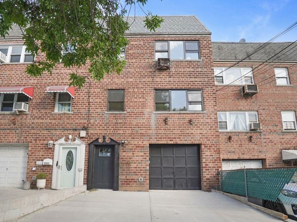 2864 Bruckner Boulevard, Bronx, NY 10465