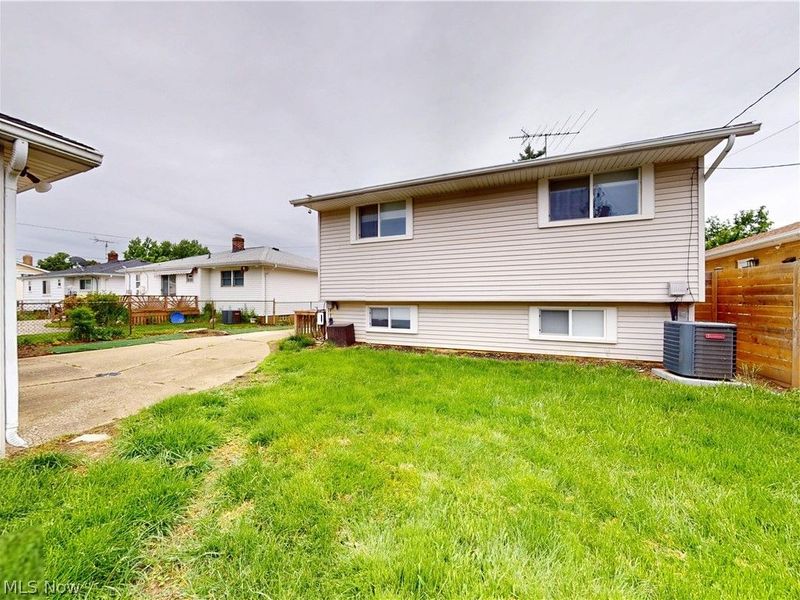 4323 Valleyside Road , Cleveland, OH 44135 Photo 24