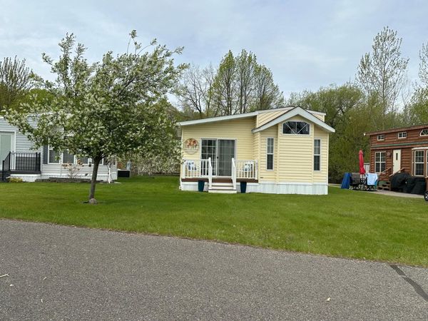 807 Brown St., Detroit Lakes, MN 56501