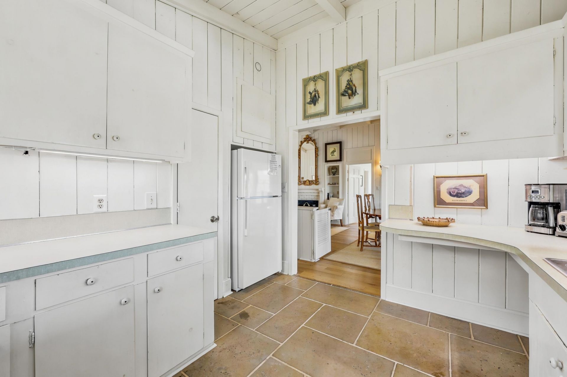 370 Sundial Dr. Photo 16