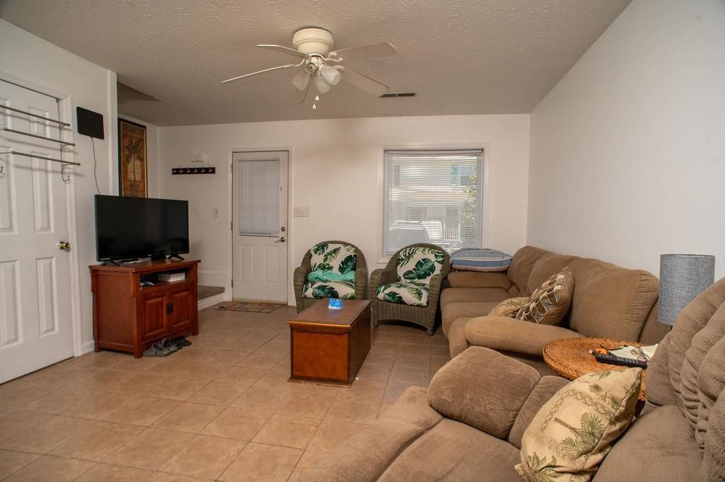 403 2nd Ave. N  Photo 17