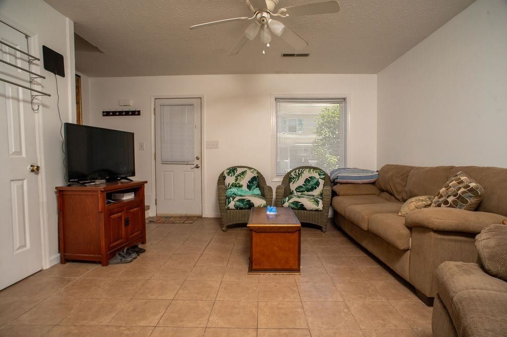 403 2nd Ave. N  Photo 19