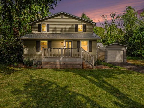 196 Strongwood Avenue, Battle Creek, MI 49014
