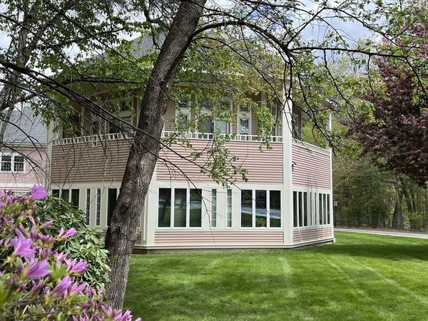 165 Middlesex Tpke, Unit 202-5, Bedford, MA 01730