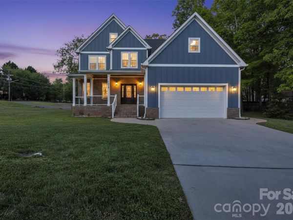 3075 Jamestown Drive, Gastonia, NC 28054