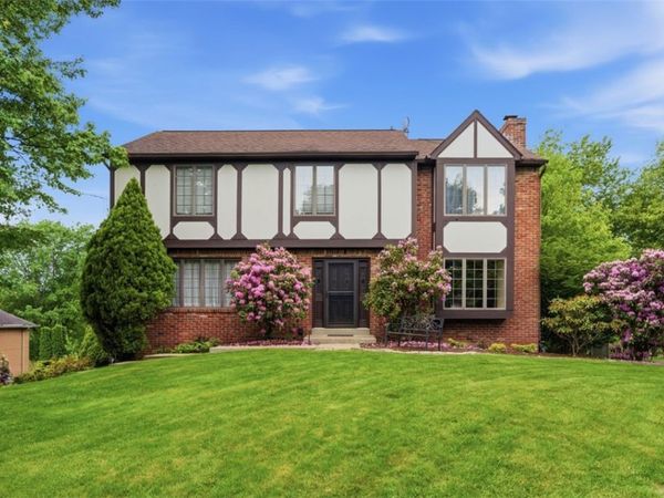 261 Finnin Road, New Kensington, PA 15068