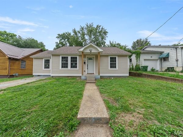 607 E 11th Street, Rolla, MO 65401