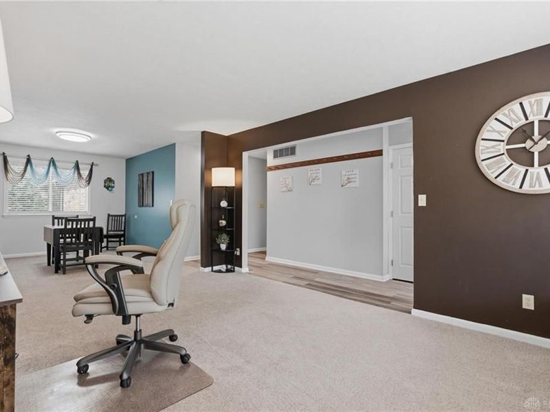 354 Kimbary Drive, Washington Township, OH 45458 Photo 6