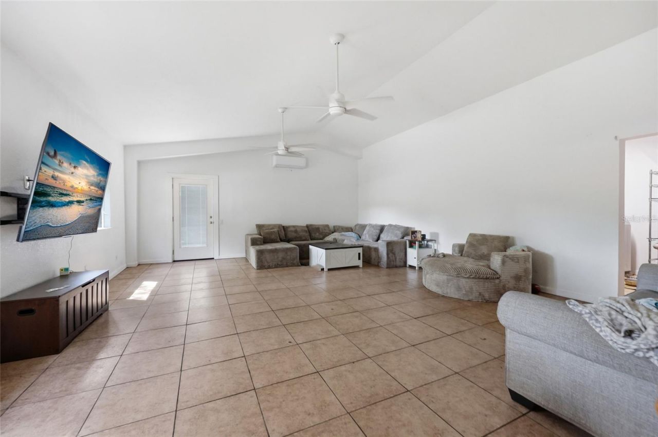 401 SE Falcon Road, Branford, FL 32008 Photo