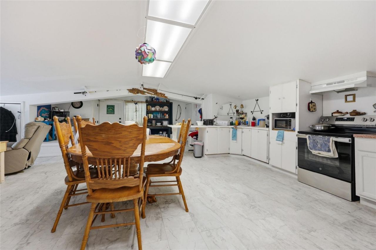 401 SE Falcon Road, Branford, FL 32008 Photo