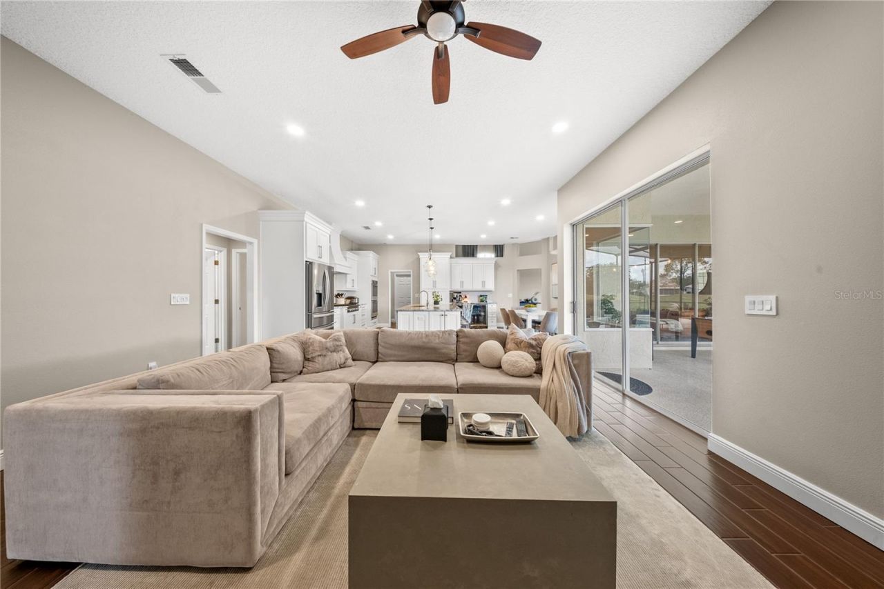 13401 Pointe Court , Orlando, FL 32828 Photo