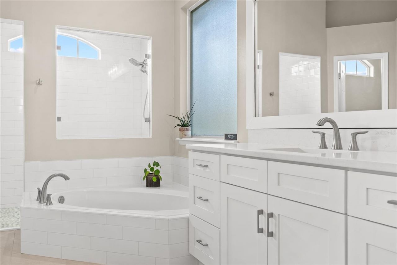 13401 Pointe Court , Orlando, FL 32828 Photo