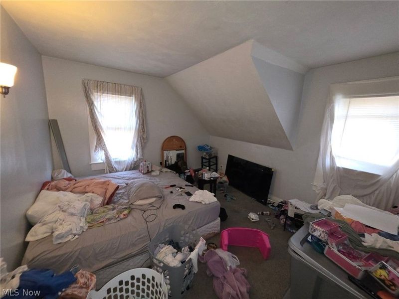 19806 Shawnee Avenue , Cleveland, OH 44119 Photo 19
