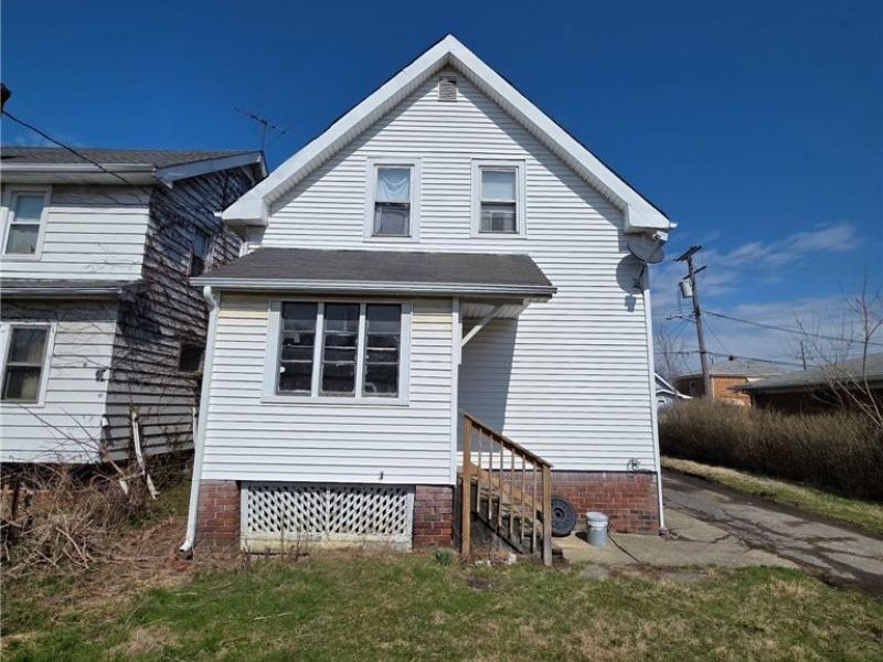 19806 Shawnee Avenue , Cleveland, OH 44119 Photo 3